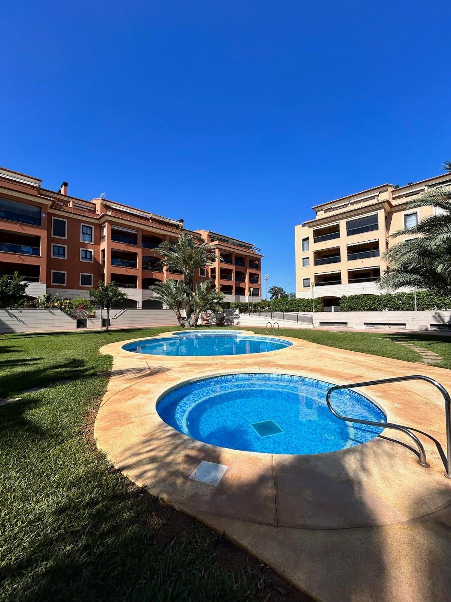 Jardines De 24 Apartment